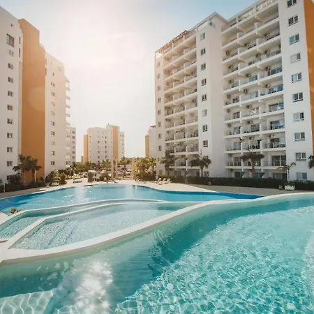 In Ceasar & Spa, Long * Iskele District (Northern Cyprus)